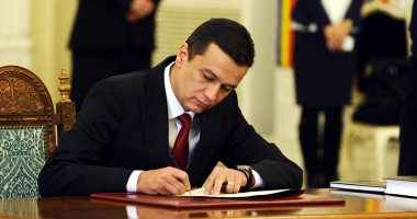 Stire din Politică-Administrație : Guvernul Grindeanu monitorizat de Dragnea și Firea