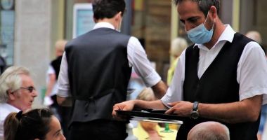 Guvernul schimbă schema de compensare pentru Horeca