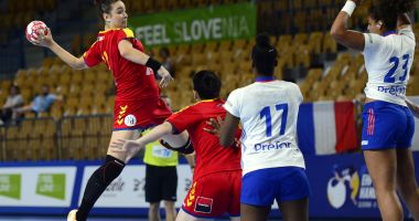 Stire din Sport : Handbal / România, învinsă de Franţa la Europenele de tineret