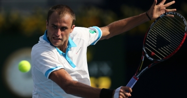 Stire din Sport : TENIS / Marius Copil s-a oprit în "sferturi", la dublu, la Bangkok