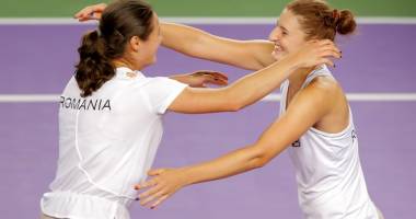Stire din Sport : Begu și Niculescu au ratat finala turneului de la Wuhan