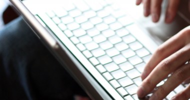 Stire din Actualitate : NATO, atacat de un grup de hackeri ucraineni