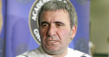 Stire din Sport : Gheorghe Hagi neagă că ar fi finanțatorul secret al Simonei Halep