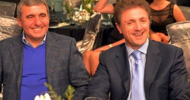 Stire din Sport : Hagi și Popescu, mesaj important pentru suporterii fotbalului românesc