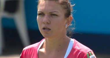 Stire din Sport : Tenis / Simona Halep, salt în Top 40 după partida cu Serena Williams