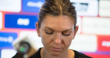 Stire din Sport : Simona Halep trece prin momente dificile. „Nu am crezut că oamenii pot fi aşa de răi”