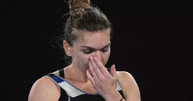 Stire din Sport : Simona Halep, mesaj după decesul lui Mircea Lucescu. „Odihnește-te în pace, Mister!”
