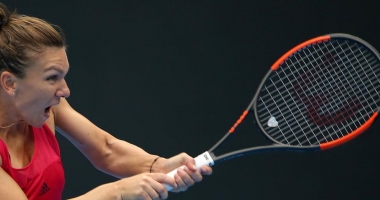 TENIS / Simona Halep A SPULBERAT-O pe Maria Sharapova - 2