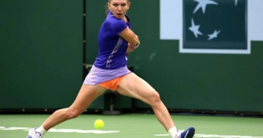 Stire din Sport : S-au decis ziua și ora meciului Simonei Halep cu Shuai Zhang , din "optimi" la Beijing
