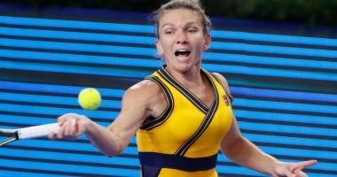 Stire din Sport : Simona Halep, învinsă de Maria Sakkari în sferturi la Moscova