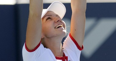 Stire din Sport : Simona Halep, o primă victorie la turneul de la Sofia
