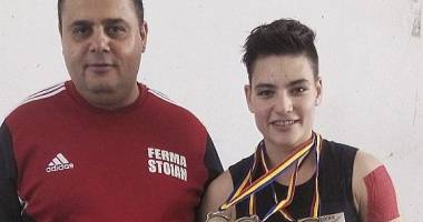Stire din Sport : Haltere: CS Farul a câștigat două titluri naționale