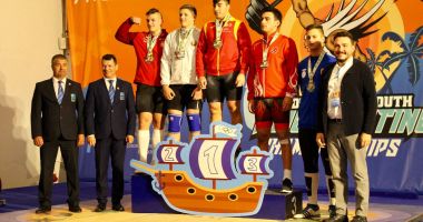 Stire din Sport : Halterofil din Ovidiu, dublu medaliat la Europenele Under 15