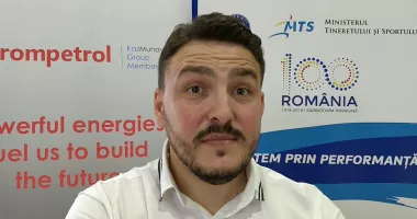 Stire din Sport : Alexandru Pădure: „Performanța anului îi aparține campioanei mondiale Mihaela Cambei”