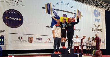 Stire din Sport : Halterofilă de la CS Farul, dublă campioană europeană de juniori
