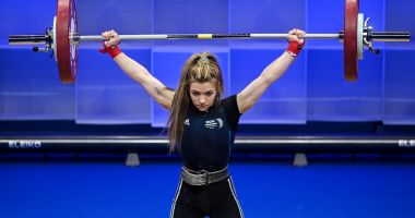 Stire din Sport : Mihaela Valentina Cambei, cea mai bună halterofilă europeană din 2023