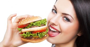 Stire din Diverse : Prepară-ți singur cel mai bun hamburger din lume
