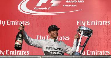 Stire din Sport Internațional : Hamilton, din nou campion. A câștigat Marele Premiu al SUA!