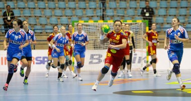 Stire din Sport : Naționala de handbal feminin, calificată la turneele preolimpice
