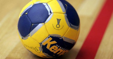 Stire din Sport : Federația a pus "tunurile" pe Constanța?