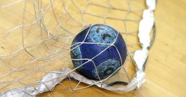 Stire din Sport : Handbal feminin U17: România a învins Slovenia la Europene