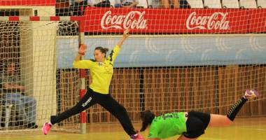 Stire din Sport : Handbal sau... circ? Suferințele echipei CSU Neptun într-un campionat obscur