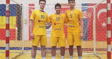 Stire din Sport : Trei juniori de la HC Dobrogea Sud, la Trofeul Carpați. "Privim înainte cu optimism!"