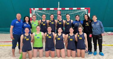 Stire din Sport : Echipele naţionale de beach-handball, stagii de pregătire reuşite