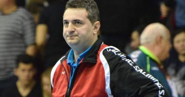 Stire din Sport : Selecţionerul Florentin Pera a convocat 18 jucătoare pentru barajul cu Portugalia