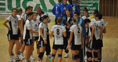 Stire din Sport : Handbal / Ce spun conducătorii Neptunului despre meciul cu Deva