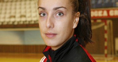 Stire din Sport : CSU Neptun a adus o handbalistă de la campioana Oltchim