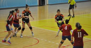 Liga Națională de handbal feminin, etapa a 15-a. CSU Neptun, trei puncte uriașe. Andreea Enescu, omul meciului cu Mureșul / Galerie foto - 5
