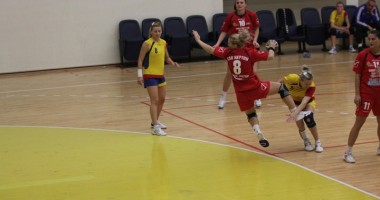 Stire din Sport : CSU Neptun a făcut instrucție cu Universitatea Târgoviște