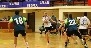 Handbal: HC Farul a învins LPS-ul Piatra Neamț, scor 37-20 - 3