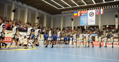 Stire din Sport : Handbal - Liga Campionilor / HCM Constanța a fost învinsă de THW Kiel, scor 35-14