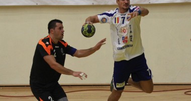 Stire din Sport : Handbal / HCM Constanța dispută astăzi derby-ul cu Știința Bacău, vezi ce post difuzează meciul