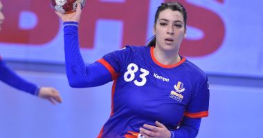 Stire din Sport : CS Rapid a transferat-o pe handbalista sârbă Marija Petrovic