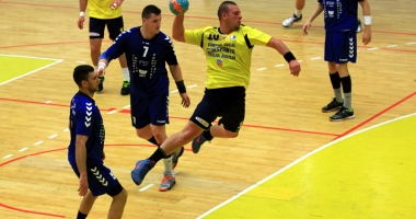 Stire din Sport : Handbaliștii de la HC Farul vor susține două partide amicale