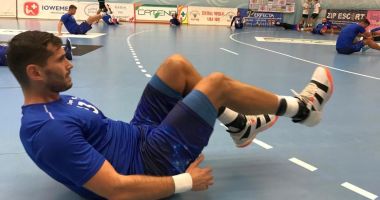 Stire din Sport : Handbaliştii de la HCDS au revenit la Sala Sporturilor. Ce acţiuni sunt la orizont