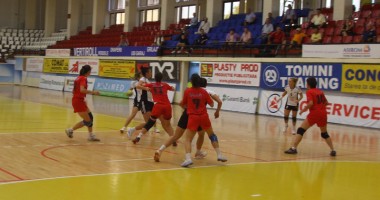 Stire din Sport : CSU Neptun calcă totul în picioare: 27-19 cu ACS Sf. Gheorghe