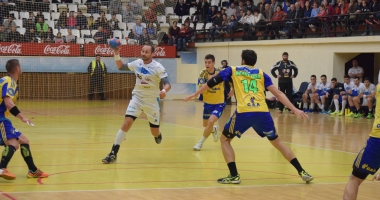 Stire din Sport : Doar egal pentru HC Dobrogea Sud, în deplasare cu Poli Timișoara