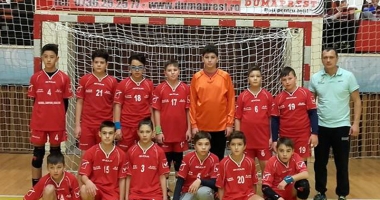 Stire din Sport : Handbalul are viitor! Surprizele Cupei Moș Crăciun