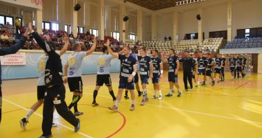 Stire din Sport : Handbalul românesc se vede în următorii doi ani la TVR