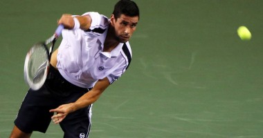 Stire din Sport : Victor Hănescu, eliminat de Novak Djokovici în turul doi la Indian Wells
