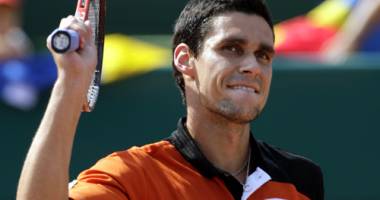 Stire din Sport : Tenis: Victor Hănescu, calificat în optimile turneului challenger de la Dallas