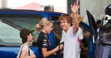 Stire din Sport : Pilotul Sebastian Vettel, va deveni tată pentru prima oară