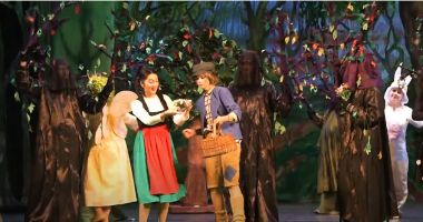 Stire din Cultură-Educație : „Hansel și Gretel”, a treia vizionare online a celei mai recente premiere de la Teatrul „Oleg Danovski”