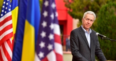 Stire din Eveniment : Hans Klemm: Slăbirea legislației poate expune România la amenințări, inclusiv din partea Rusiei