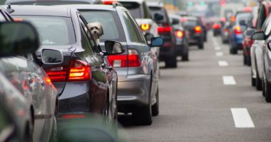 Haos pe Valea Prahovei: Coada de mașini a măsurat 43 de kilometri