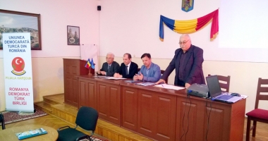 Stire din Politică-Administrație : Primăria Hârșova,  gazdă  a simpozionului istoric organizat de UDTR